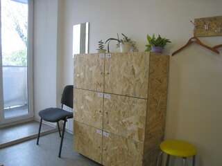 Хостелы Hostel Smile-Dnepr Днепр Кровать в общем 6-местном номере для мужчин и женщин-2